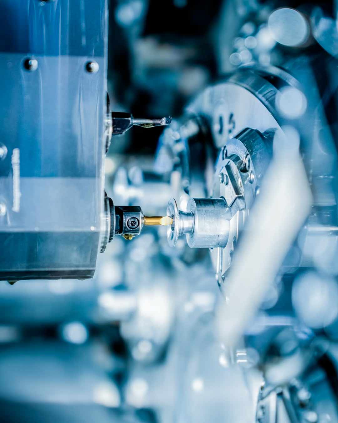 simulazione componenti meccanici analisi FEM design tecnico comunicazione industriale